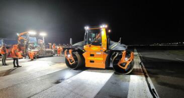 Travaux de réparation du revêtement de la piste à l’aéroport de Charleroi